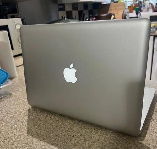 Apple macbook pro mid - macbook,