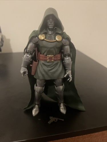 Marvel legends doom from - legends, dr.