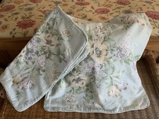 DORMA - FLORAL CUSHION COVER W/PIPED EDGES 18" Square X 2