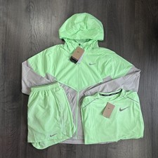 Nike Repel Windrunner Jacket Vapour Green Size XL - BNWT - Free Shipping