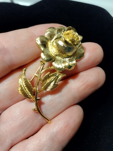 Vtg crown trifari - crown,