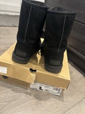 Black UGG Classic Short II