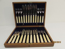 (ref1G) 24 pce Bovine Bone Handled Silver Plated Cutlery Set Cased With Key