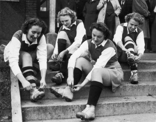 Members butlins social - social, club