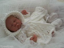 PREMATURE BABY KNITTING PATTERN 42 GIRLS OR REBORN DOLLS PRECIOUS NEWBORN KNITS