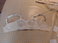 Womens white nonwire corset
