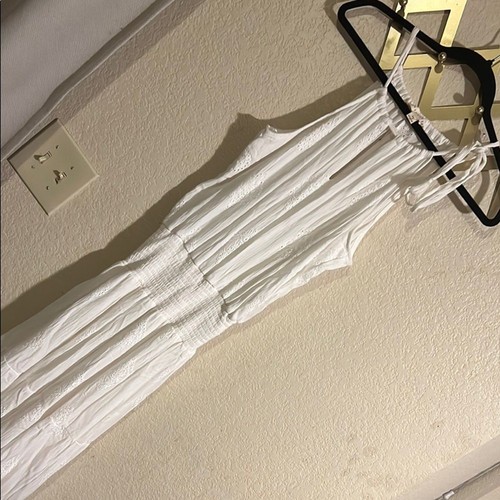 White lace maxi dress - white,