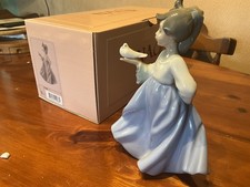 Vintage NAO By Lladro