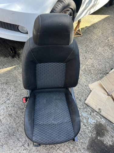 Vauxhall astra front passenger - vauxhall,