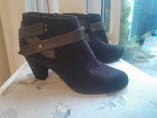 ladies TU Black suede & brown