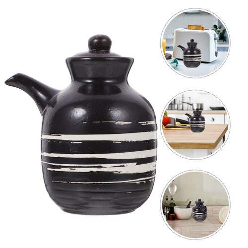 Spice bottles olive oil - ,