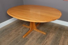 Ercol Light Elm Southwold Oval