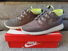 NIKE Roshe Run Sneaker Boot