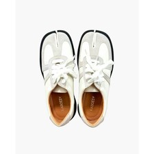 Tabi Shoes Split Toe Sneakers