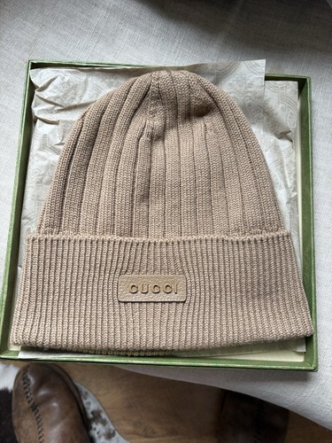 Gucci ribbed wool camel beanie - camel,