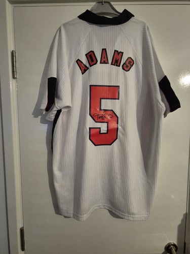 Tony adams hand signed - signed, england