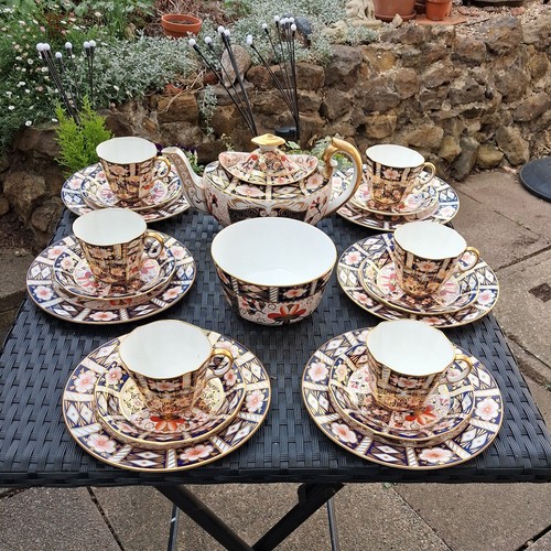 Beatiful royal crown derby - beatiful,