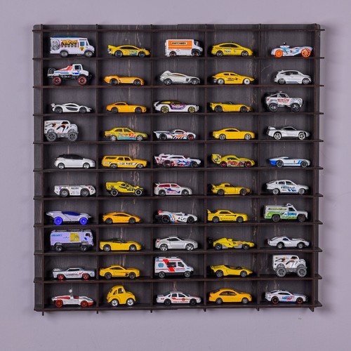 Scale toy car - 1:64, wall