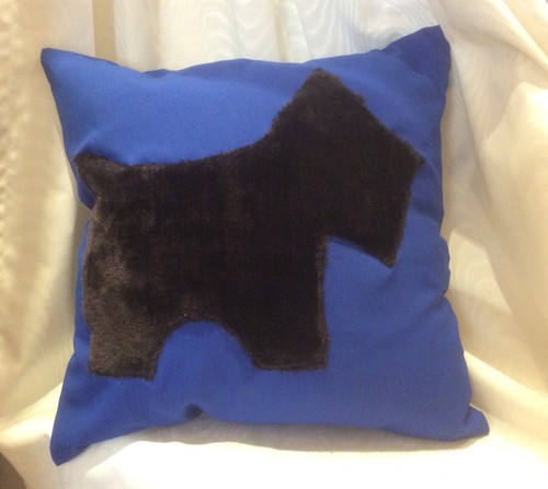 Cushion cover with - scottie, dog