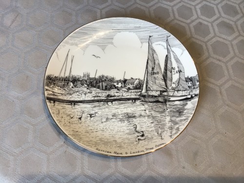 Rare hornsea mere plate - rare,
