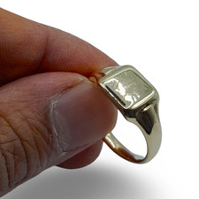 9ct gold signet ring - 9ct,