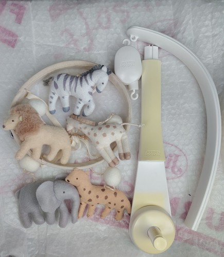 Mamas papas musical cot - mamas,