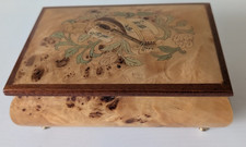 VINTAGE WOODEN SORRENTO INLAID