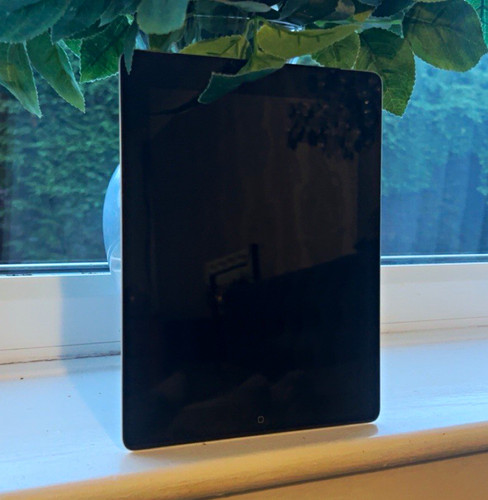 Apple ipad 5th 16gb - ipad,