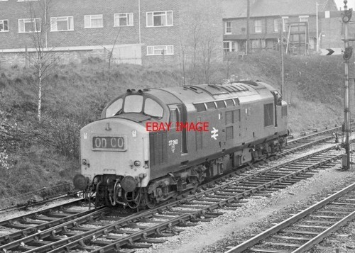Photo class loco 37 - 37, no