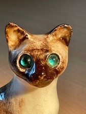 Winstanley Siamese Sitting -