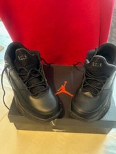 Air JORDAN Max Aura 3 Junior Black Size 5.5 Trainers in Good Condition with Box