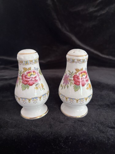 Vintage salt and pepper - vintage,