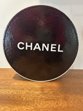 AUTH CHANEL BLACK WH RED ROUND