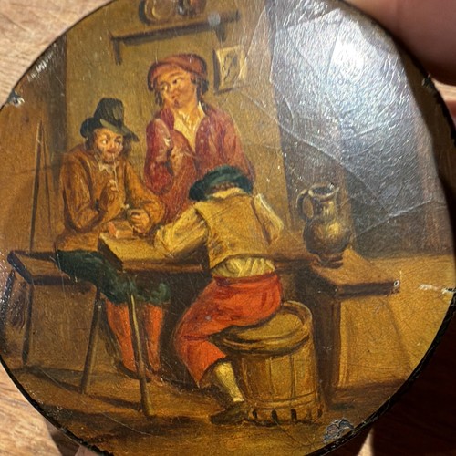 Round wooden victorian paper - wooden,