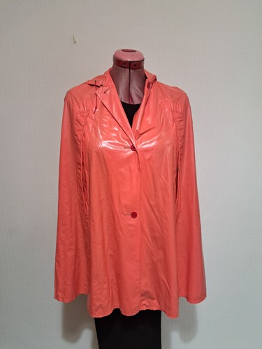 Gurit vintage 1940s rain cape - gurit,