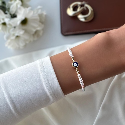 Handmade white bead bracelet - handmade,