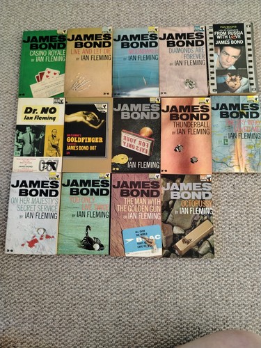 Complete pan books james bond - james,