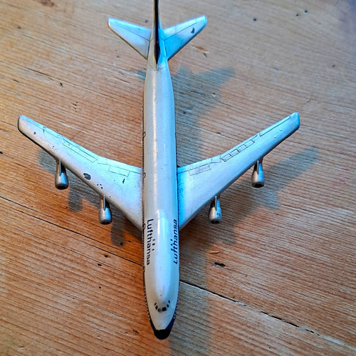 Schuco lufthansa boeing - lufthansa, 747