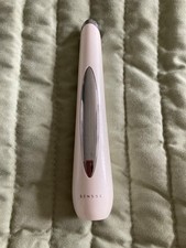 sensse Eye massager rec blue led light vibrating eye massager used no box