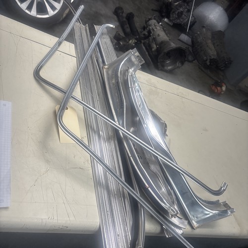 Bmw e24 635 - moulding, chrome