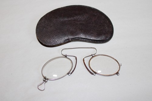 Antique eyeglass nose clamp - nose,