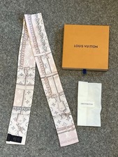 LOUIS VUITTON Silk