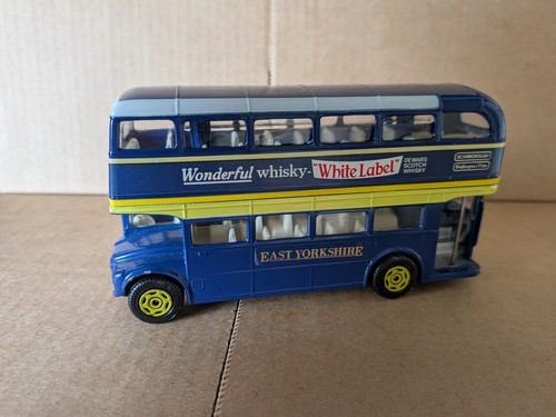 Corgi model bus routemaster - corgi, bus,