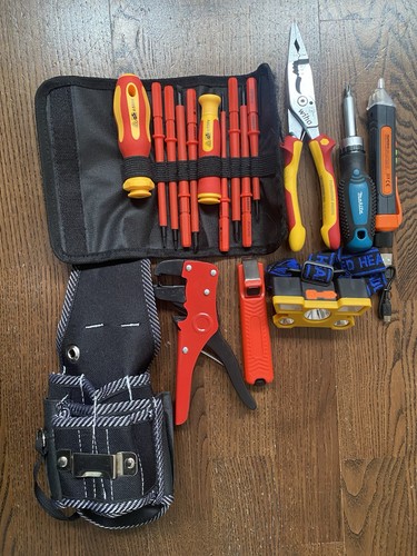 Electrician tool kit - tool, wiha