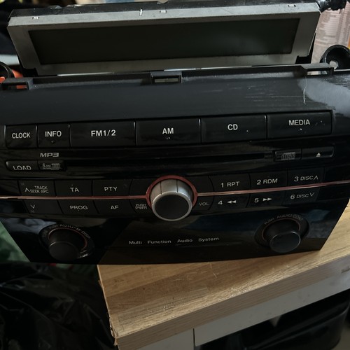 Mazda car stereo - 3,