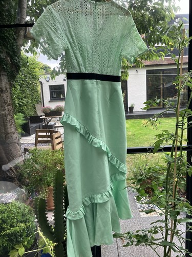 Three floor mint - floor, lace