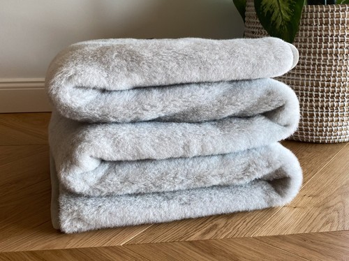 Luxurious alpaca wool blanket - alpaca,