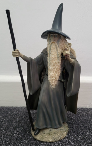 Gandalf the grey lord - grey,