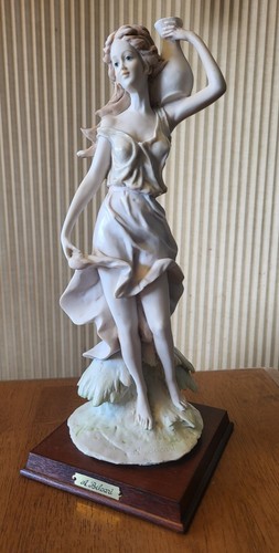 Vintage belcari resin - belcari,