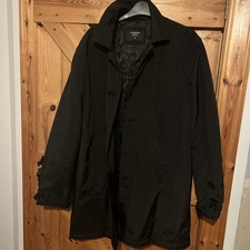 Cedarwood Mans Black Rain Coat Light Padding Small Excellent Condition